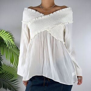 Vintage White Whimsy Cottagecore Off Shoulder Elegant Boho Fairycore Blouse / S